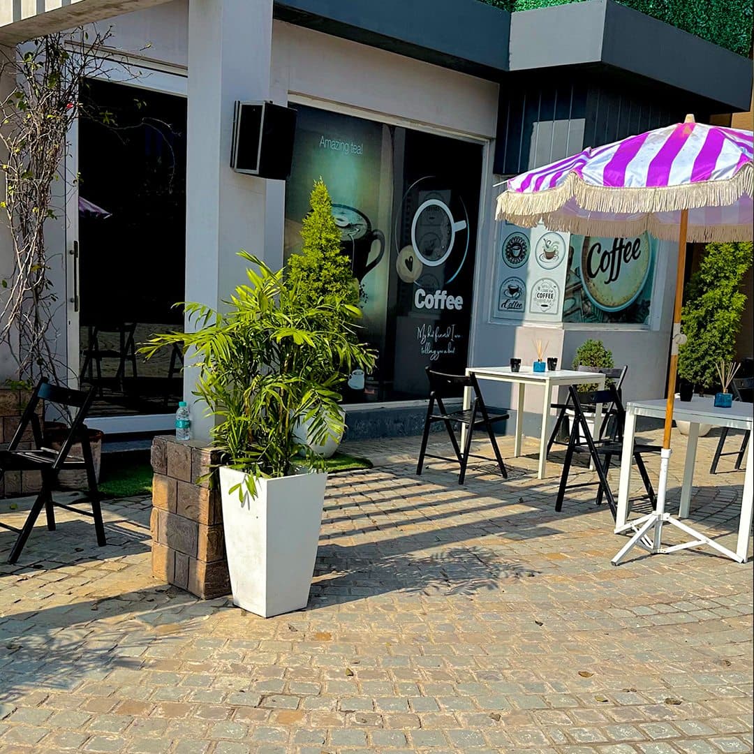 Cafe image 4